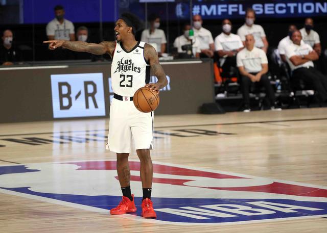 穆迪以这些 穆迪以这些