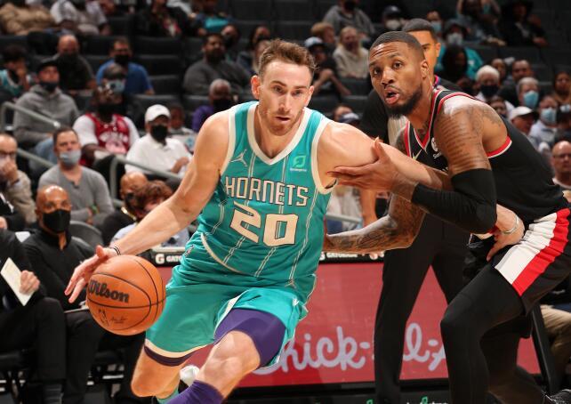 出了很多努 出了很多努